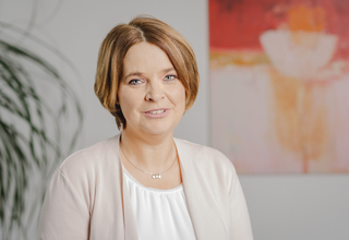 Portrait von BKK VBU Mitarbeiterin und CSR-Botschafterin Claudia Schulisch